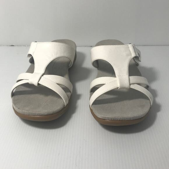 NWT Easy Street Comfort Wave White Slip-on Sandals 8W - Picture 1 of 10